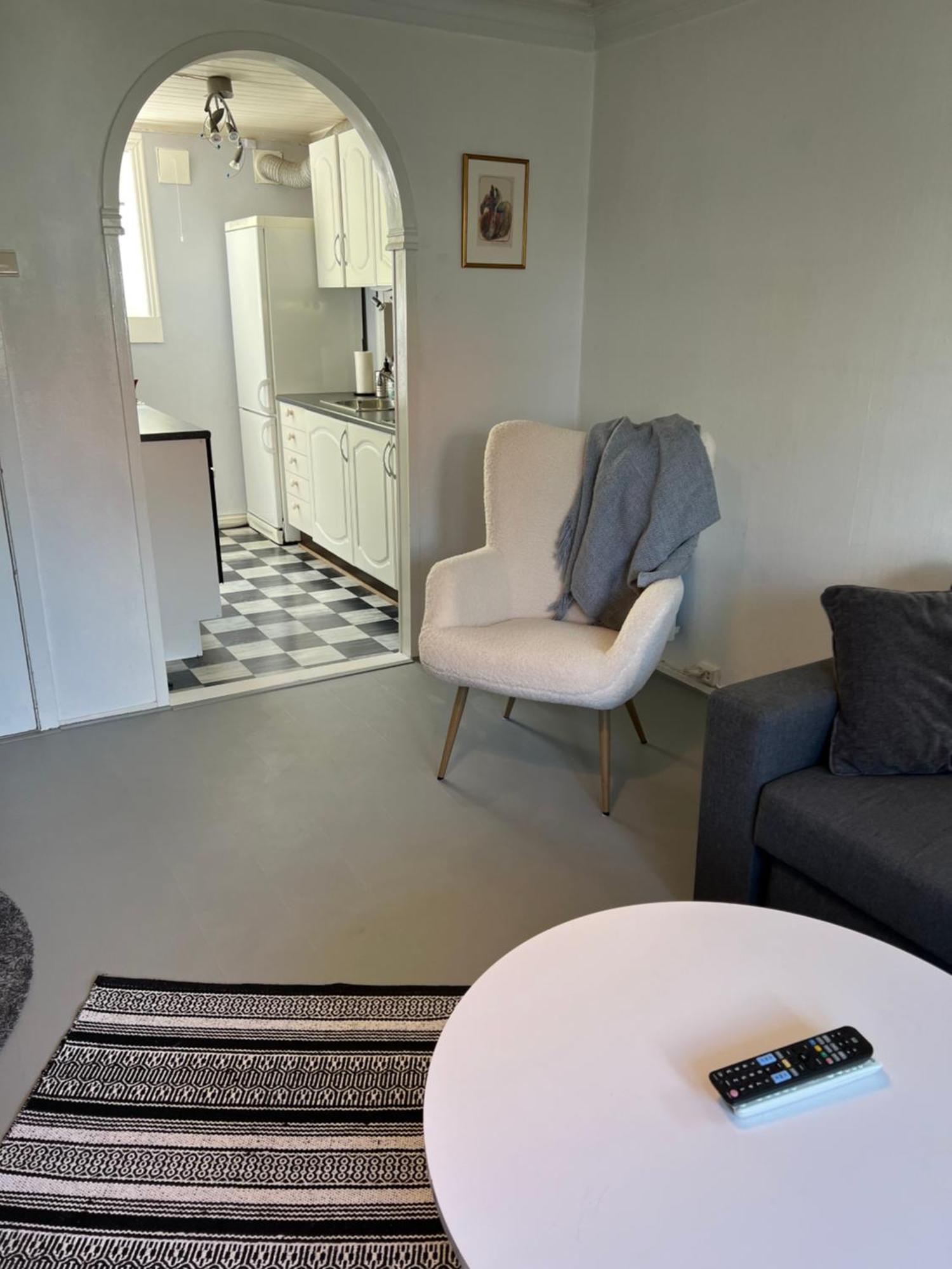 Lite Hus Med Egen Inngang - Sentral Beliggenhet Haugesund Esterno foto